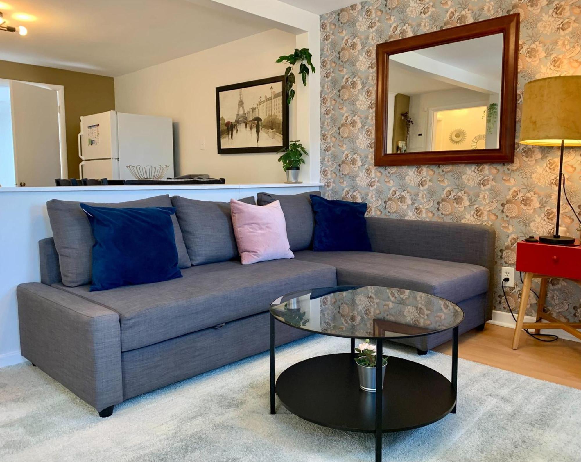 Location Cozy And Well-equipped, Unit #3
